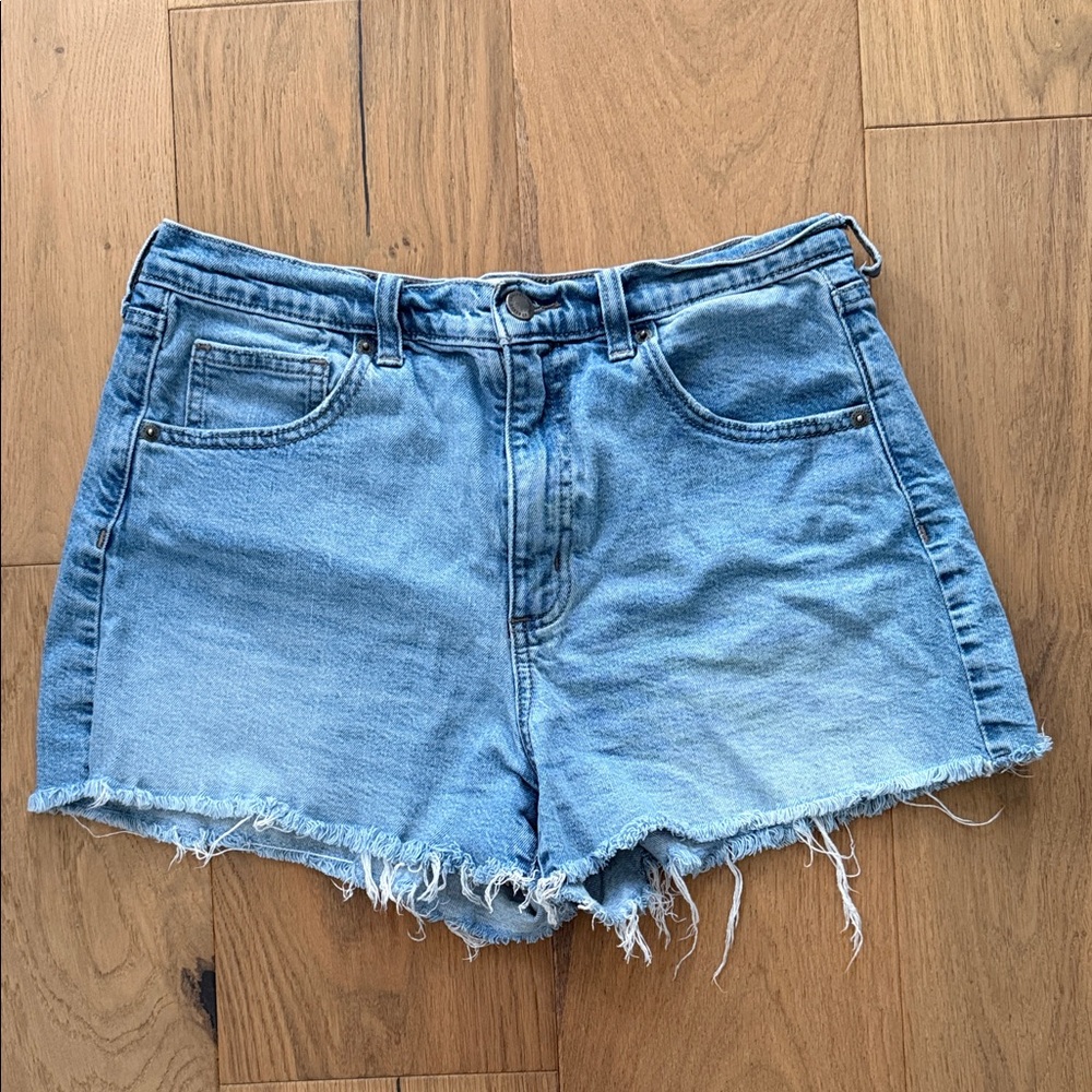 Universal Thread Light Blue Jean Shorts